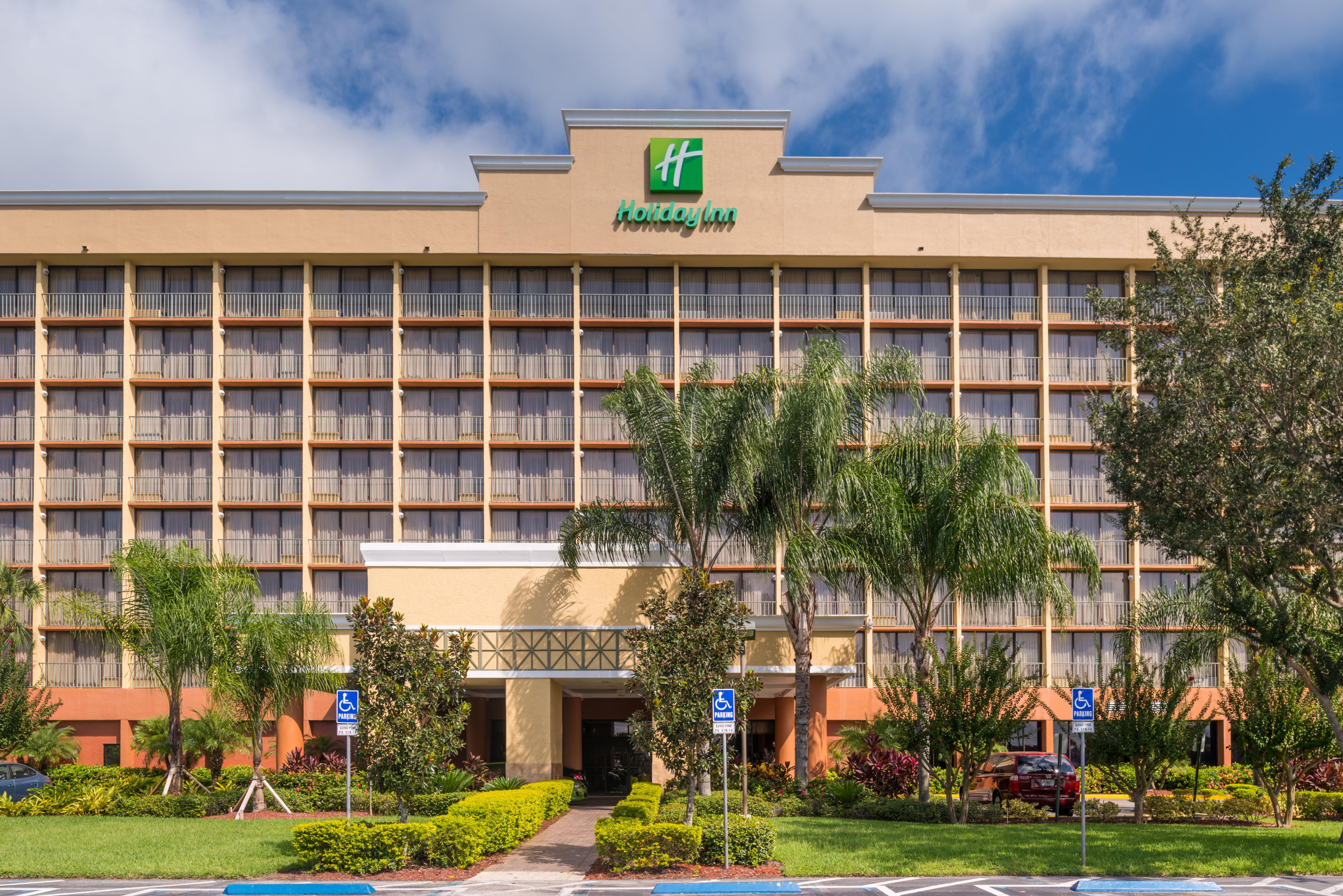 Holiday Inn & Suites Orlando Sw - Celebration Area By Ihg Kissimmee Exterior photo
