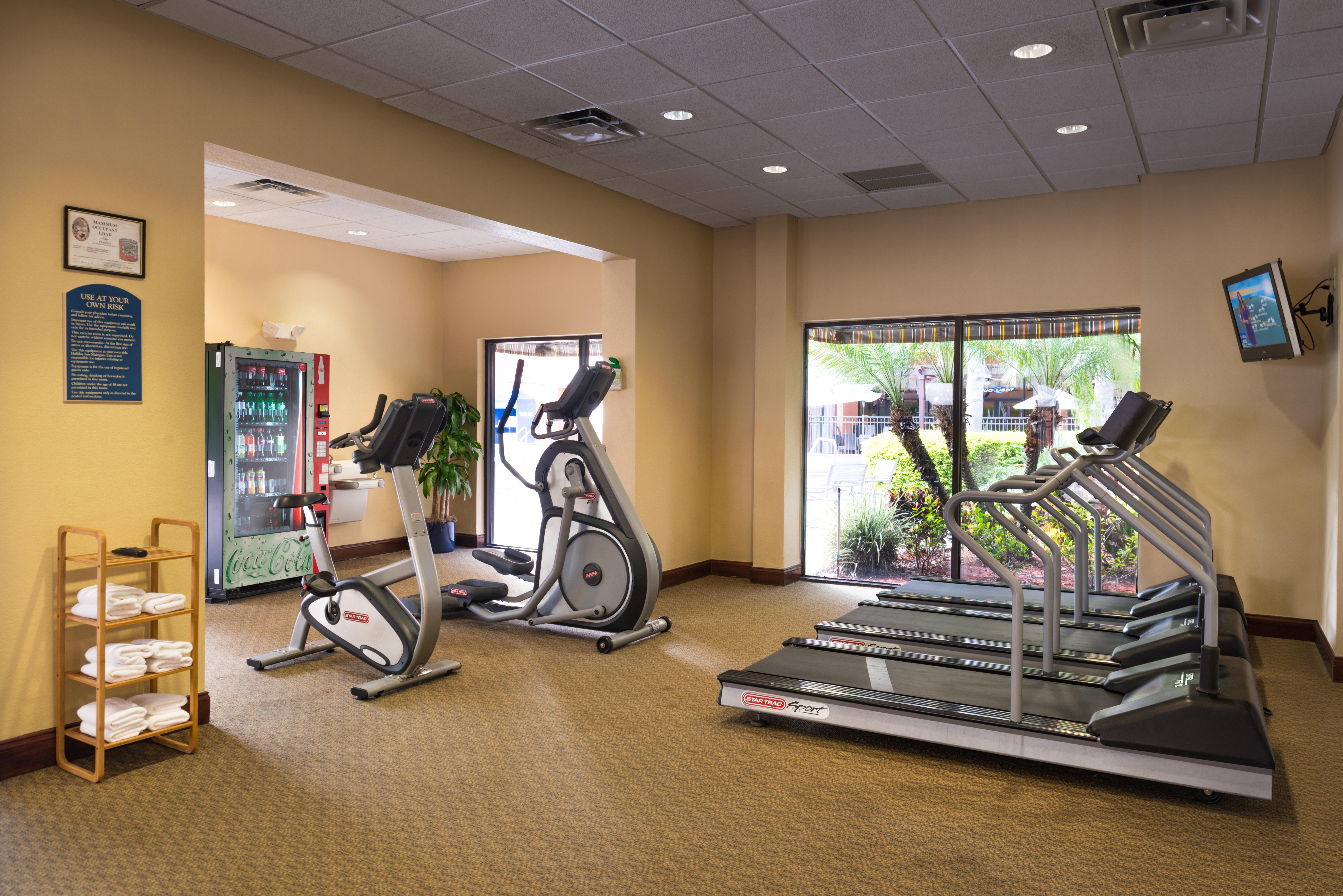 Holiday Inn & Suites Orlando Sw - Celebration Area By Ihg Kissimmee Exterior photo