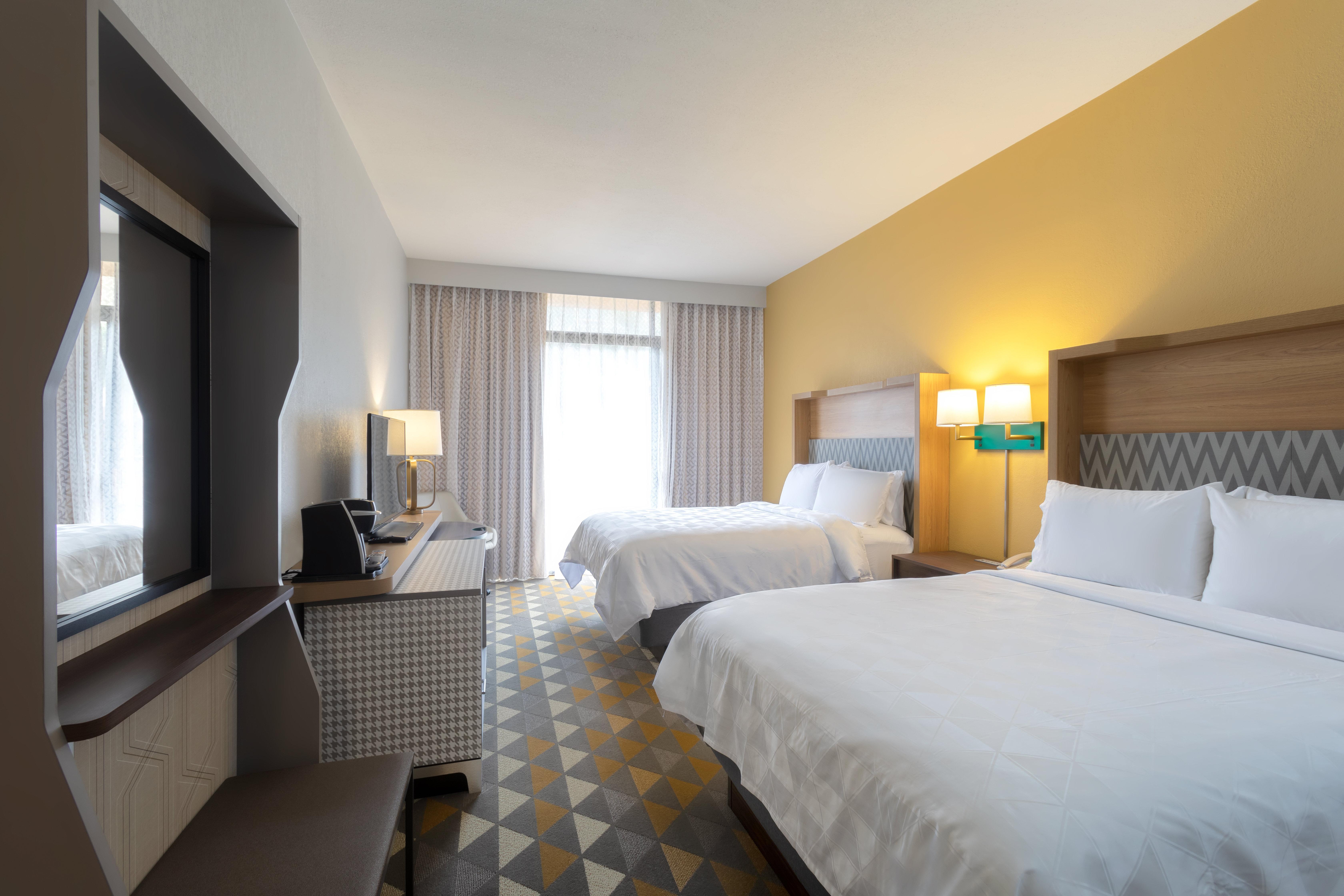 Holiday Inn & Suites Orlando Sw - Celebration Area By Ihg Kissimmee Exterior photo