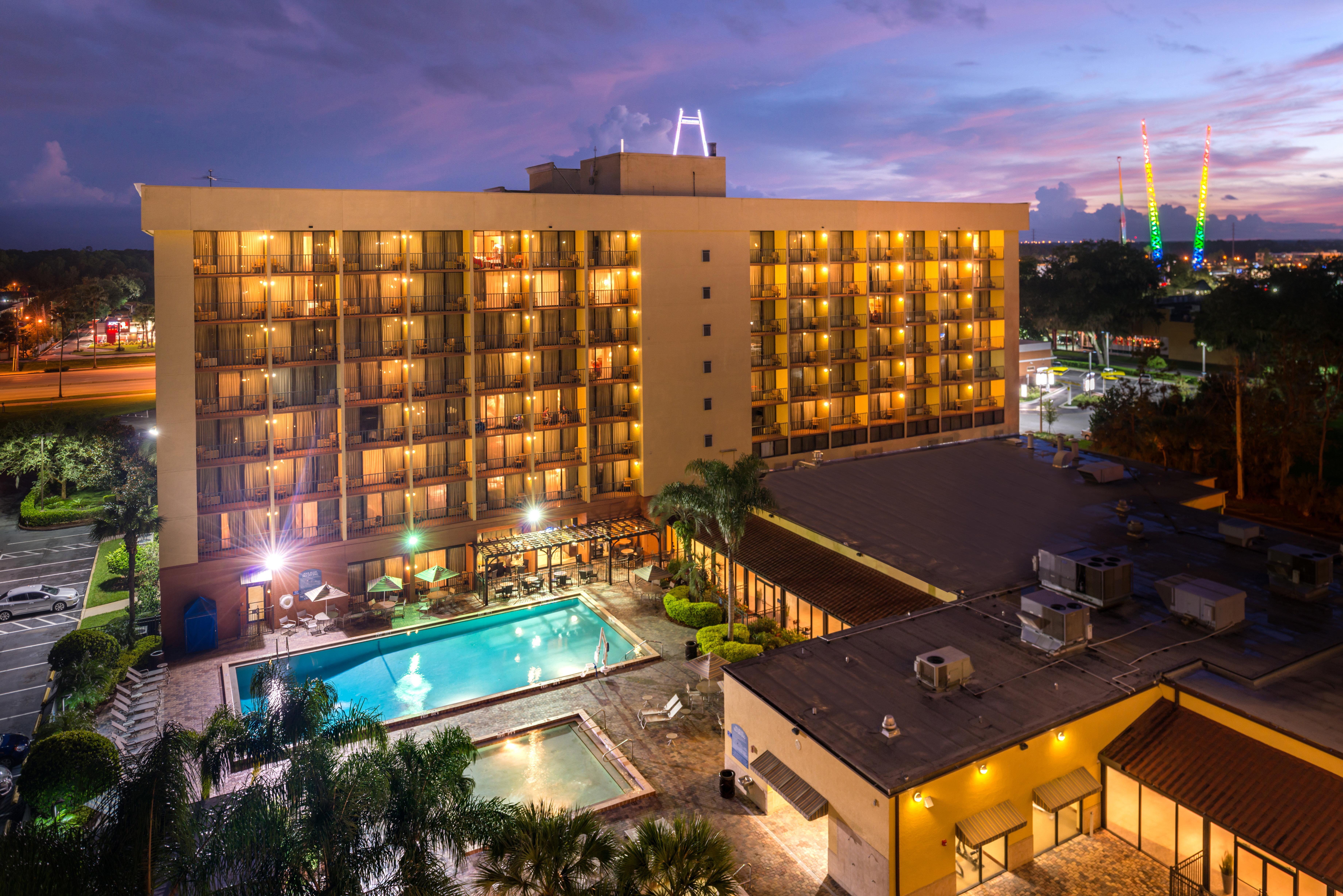Holiday Inn & Suites Orlando Sw - Celebration Area By Ihg Kissimmee Exterior photo